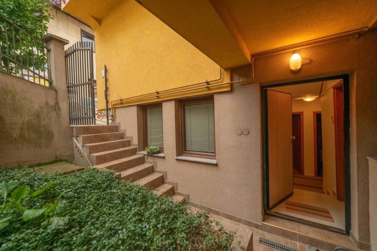 Apartman Yellow House SJJ Buitenkant foto